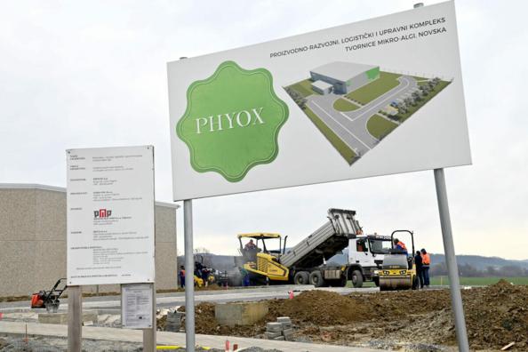 „Phyox“ pred početkom proizvodnje – tvornica mikro algi uskoro u potpunosti funkcionalna