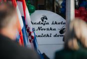 FOTO: Premijer Plenković svečano otvorio Učenički dom u Novskoj