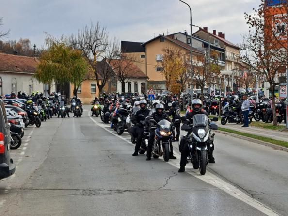 Moto karavana Prevlaka-Vukovar zastala u Novskoj